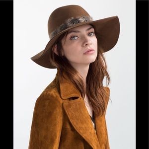 Zara handmade wood fedora hat with feathers